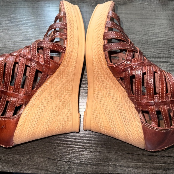 Raramuri Woven Brown Wedge Sandal (5)*Read Description* - Picture 6 of 15